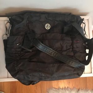 Lululemon bag
